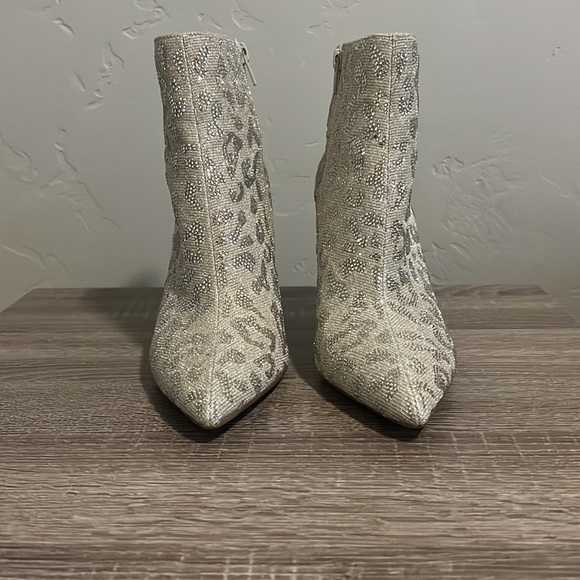 Gianni Bini Heels - Picture 2 of 7